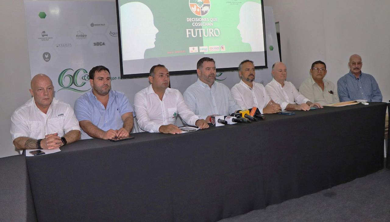 Foro agropecuario: Este sector plantea desafíos a los candidatos y la necesidad de reglas claras para que Bolivia avance