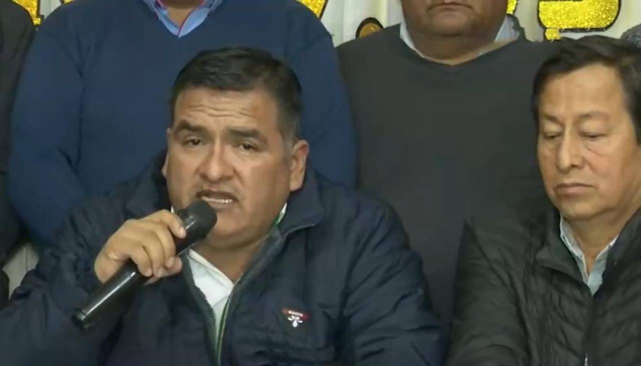 Transporte cruceño “no acatará paro nacional” y pide la “renuncia de Arce” si hasta el martes no hay solución a la falta de combustible
