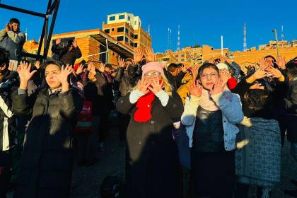 Miles de bolivianos reciben los primeros rayos del sol en el Año Nuevo Andino Amazónico y Chaqueño 5533